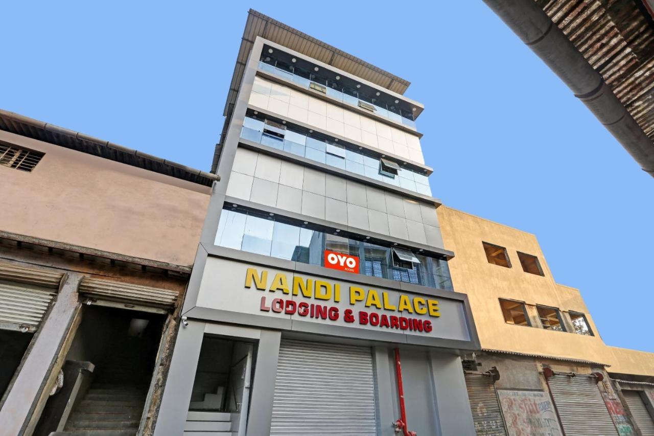 Hotel O Nandi Palace Lodging And Boarding Ulhāsnagar Dış mekan fotoğraf